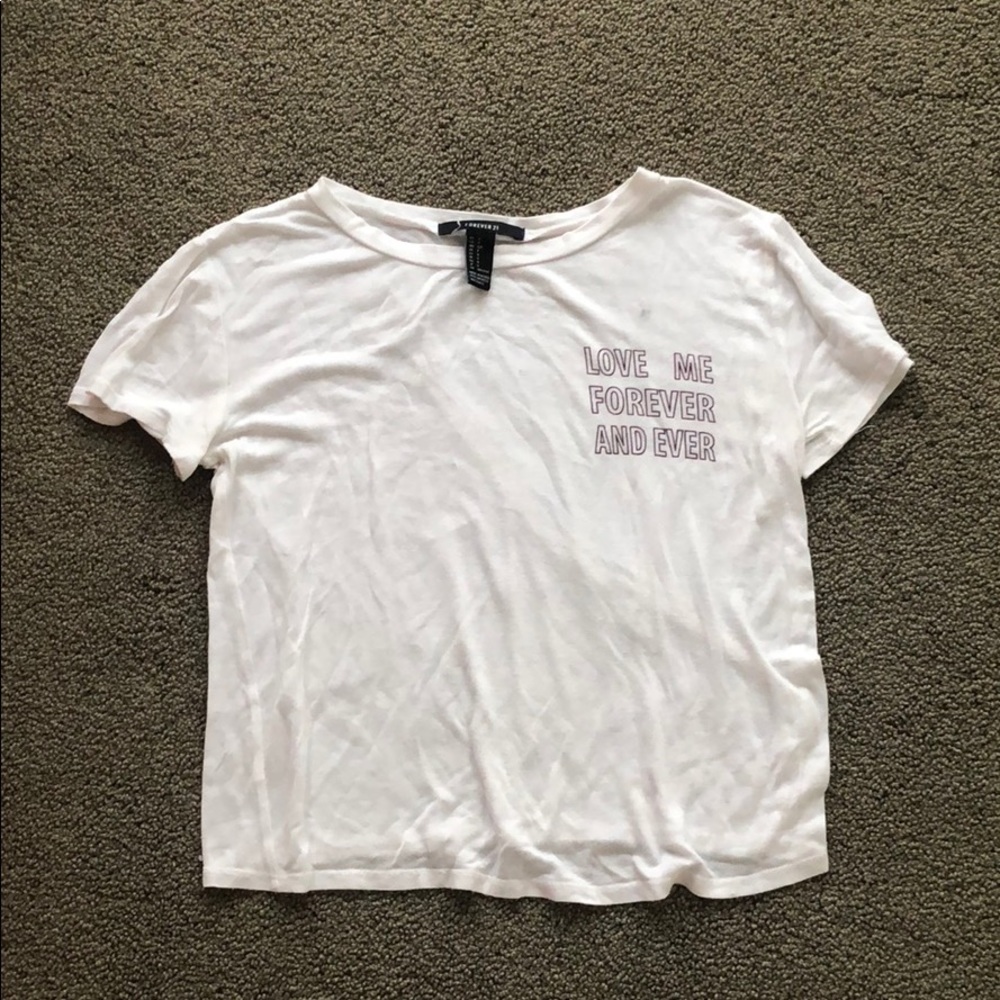 White tee